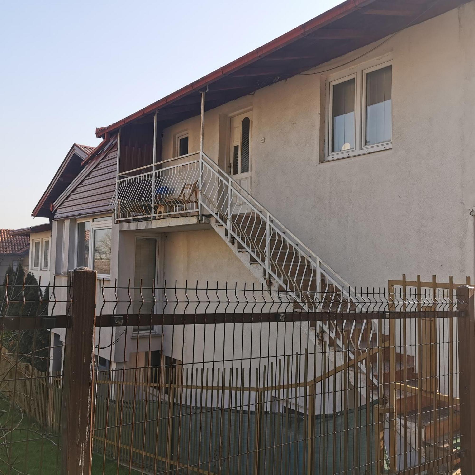 White Apartment Sarajevo - Free Parking Exterior foto